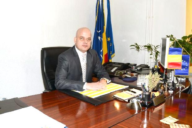 ALERTĂ - Adjunctul Poliţiei Capitalei, Roberto Ababei, reţinut de DNA 