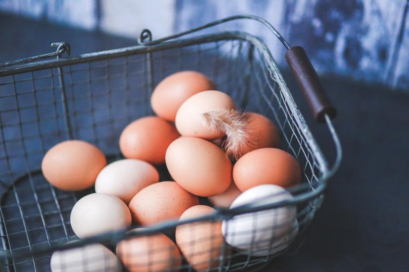 10 motive pentru a consuma ouă
