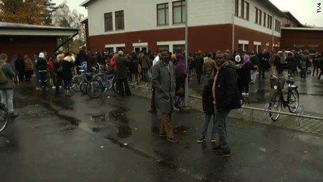 Doi morţi în atacul cu sabie comis într-o şcoală din vestul Suediei 