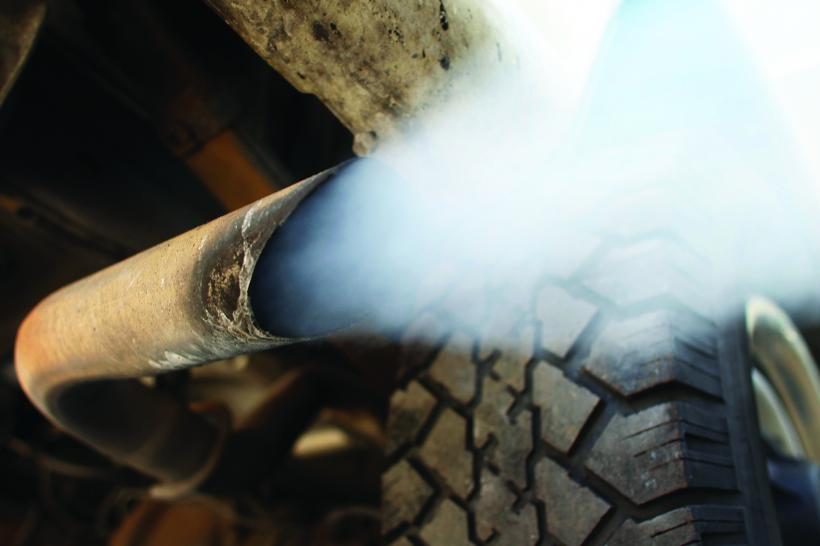Pericolul poluării cu particule diesel – instalarea cancerului pulmonar