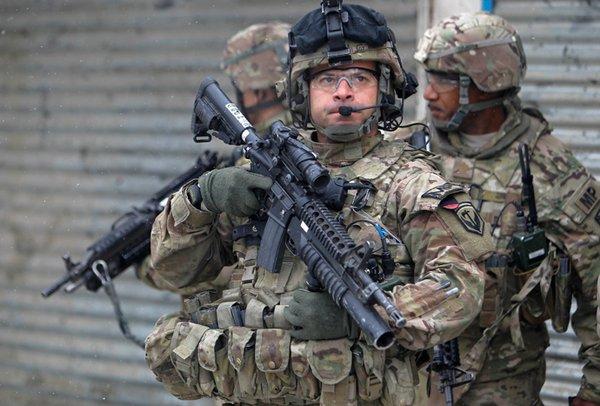 SUA vor trimite un mic contingent de forţe speciale în Siria 
