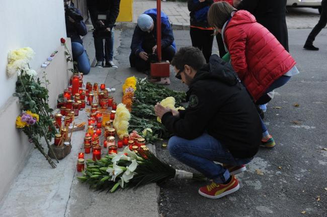 Marș dedicat victimelor din clubul Colectiv, organizat duminică în Capitală