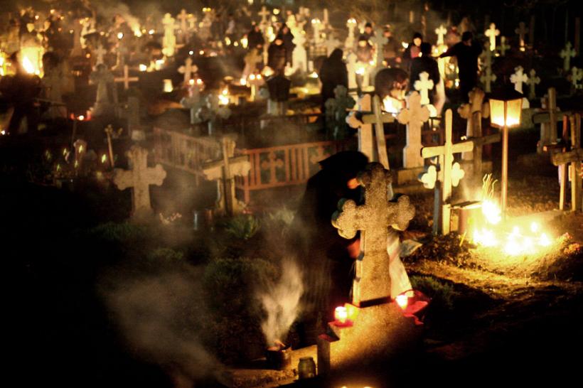 Administraţia Cimitirelor a primit solicitări pentru a asigura 9 locuri de veci pentru victime din clubul Colectiv 