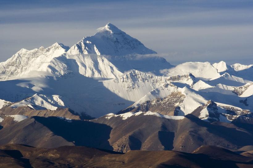 Niciun alpinist pe Everest în 2015
