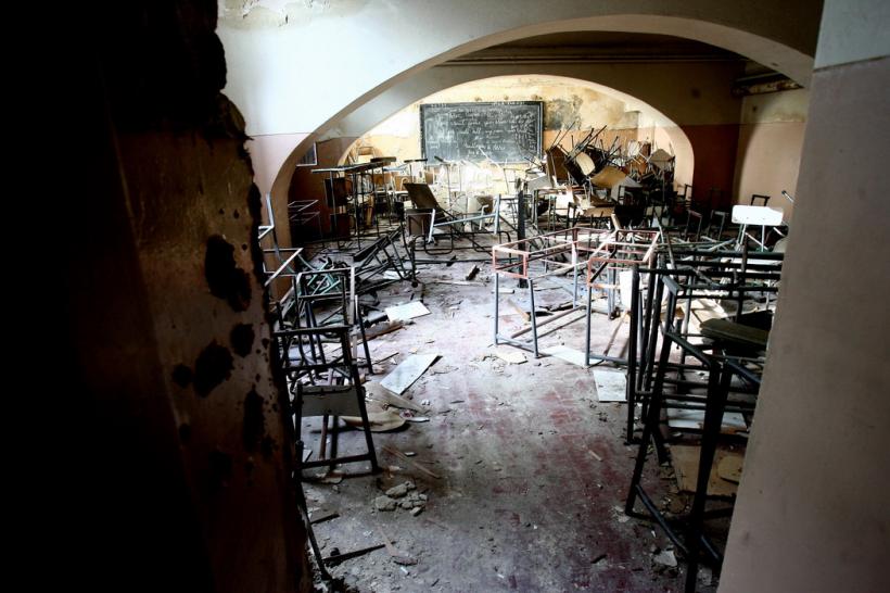 În Brăila doar şapte şcoli din totalul de 290 nu au autorizaţii de securitate la incendiu 