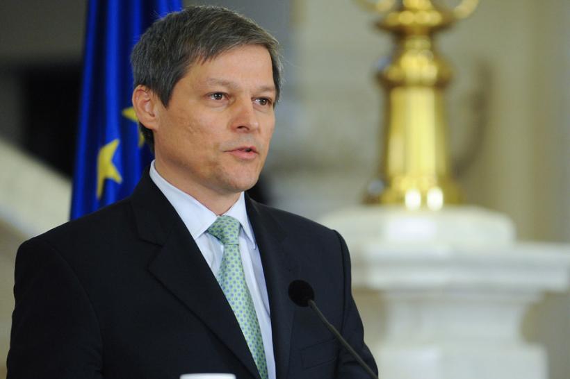 Preşedintele Klaus Iohannis l-a desemnat pe Dacian Cioloş pentru funcţia de premier