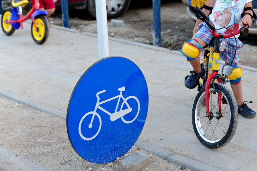 Clujenii se pot deplasa în oraş cu biciclete puse la dispoziţie gratuit de Primărie 