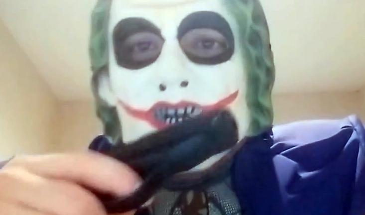 Bărbat deghizat în Joker amenință că va ucide „un arab în fiecare săptămână”