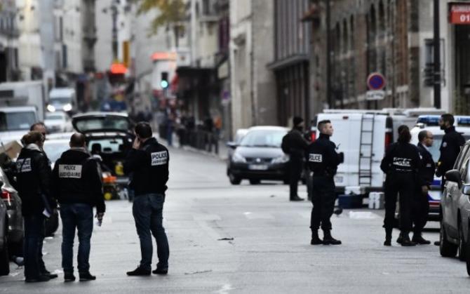 Raiduri în zona Bruxelles ce îi vizează pe apropiaţii lui Bilal Hadfi, unul dintre atentatorii sinucigaşi de la Paris 