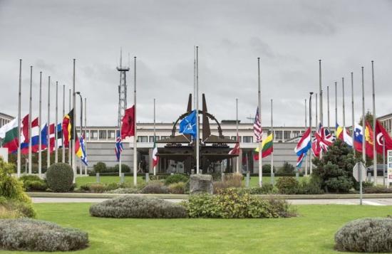 Muntenegru, invitat sa devina al 29-lea membru NATO
