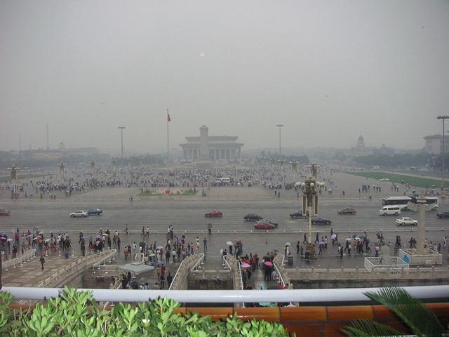 La Beijing a fost declarat, în premieră, cod roşu de poluare atmosferică 