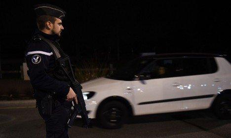 Alertă teroristă la Geneva. Poliţia elveţiană îl vânează pe unul dintre cei patru autori ai masacrului de la Paris