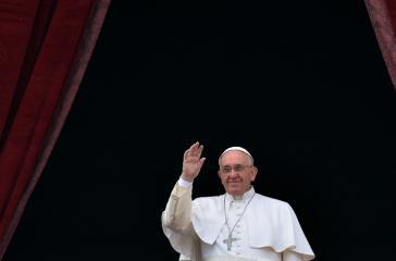 Papa Francisc a împlinit, joi, 79 de ani 