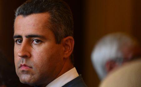 Sora lui Dorin Cocoş, în afaceri cu apropiaţii familiei Băsescu 18523831