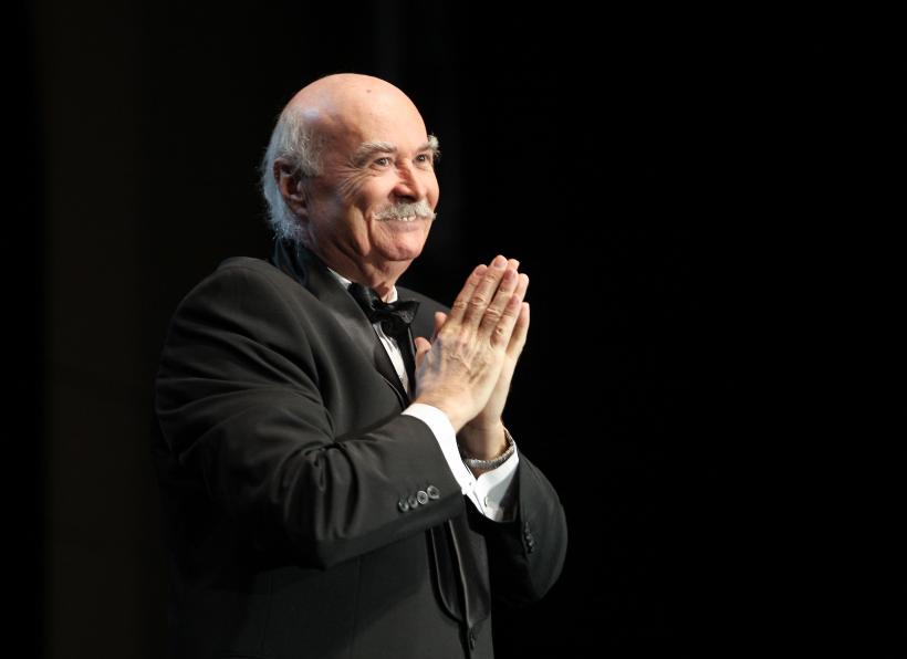  Tudor Gheorghe: România e tristă, debusolată, disperată... cenuşie 18523807