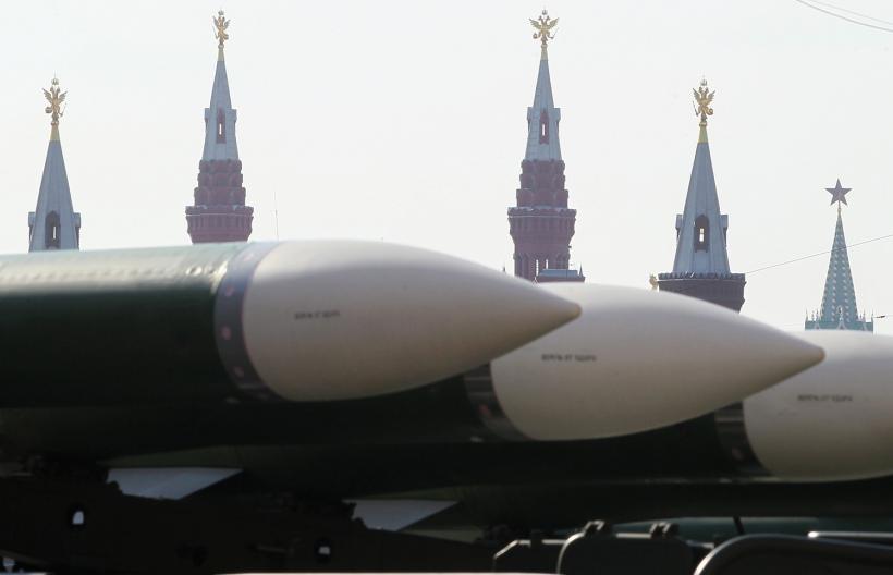 Rusia îşi va îmbunătăţi armamentul nuclear