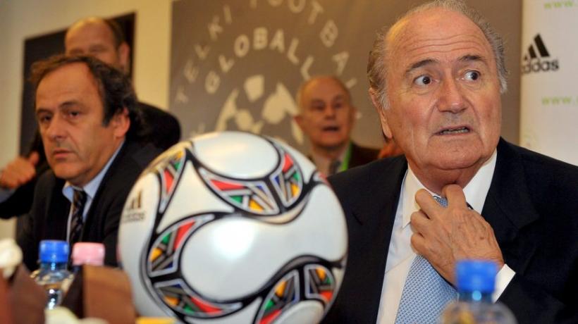 ALERTĂ - Blatter şi Platini, suspendaţi 8 ani din toate activităţile legate de fotbal 
