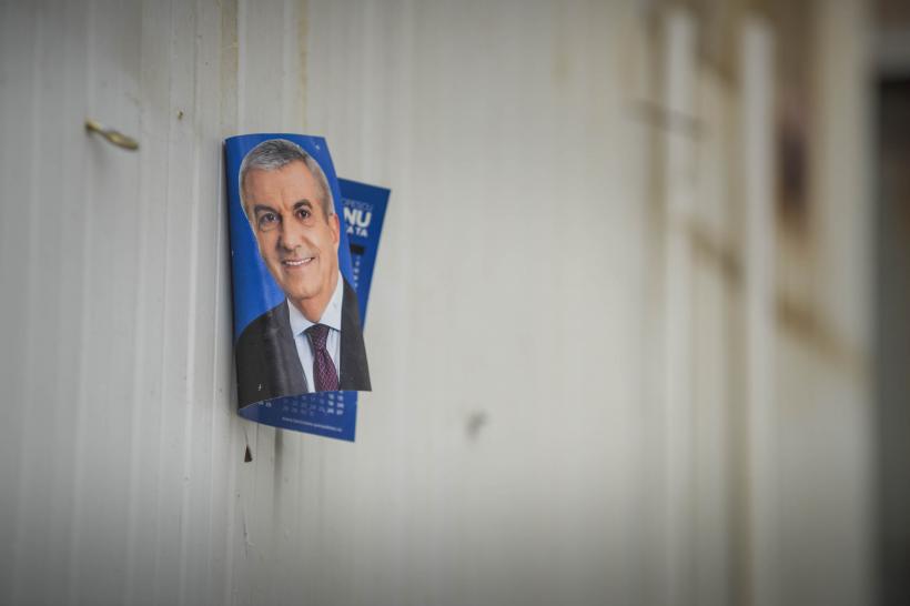 SCANDAL in Piata Sudului. Primaria a inceput demolarea chioscurilor amplasate ilegal (GALERIE FOTO) 18525704