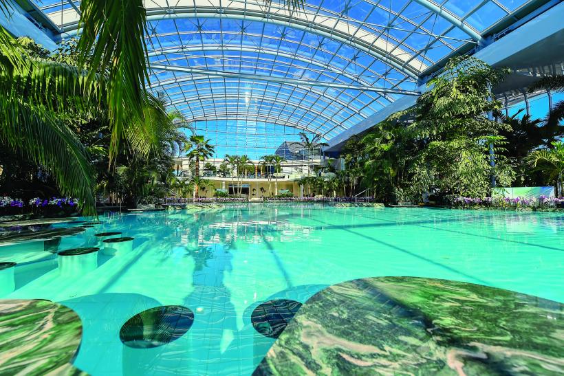 Cel mai mare SPA de relaxare din UE  18525869