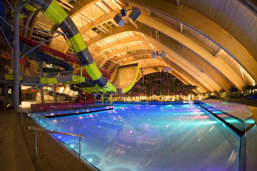 Cel mai mare SPA de relaxare din UE  18525906