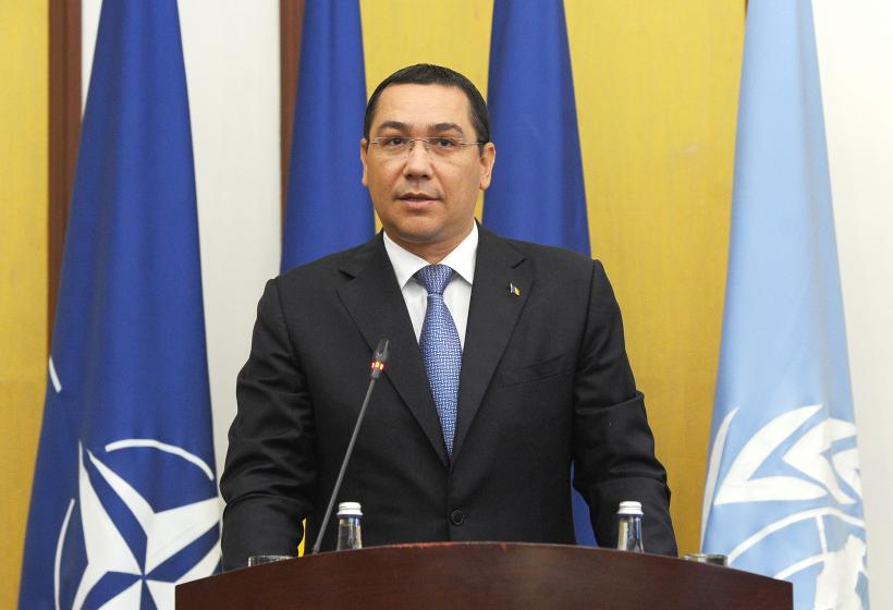Victor Ponta: Când cei de la Chişinău aveau cea mai mare nevoie de sprijinul nostru, liderii au plecat în vacanţă