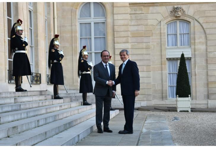 Francois Hollande vrea să viziteze România în acest an