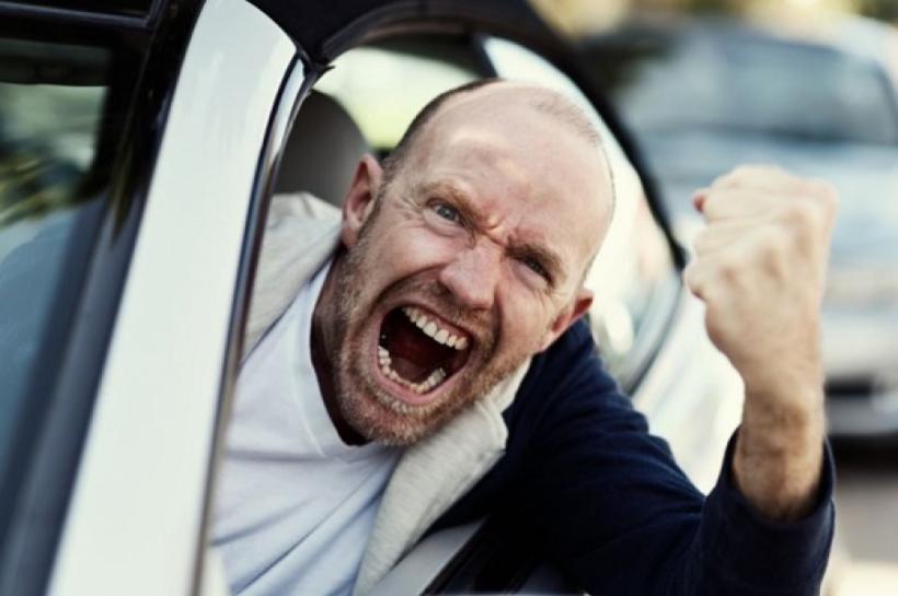 Opinia psihologului: Agresivitatea la volan, printre cauzele accidentelor rutiere