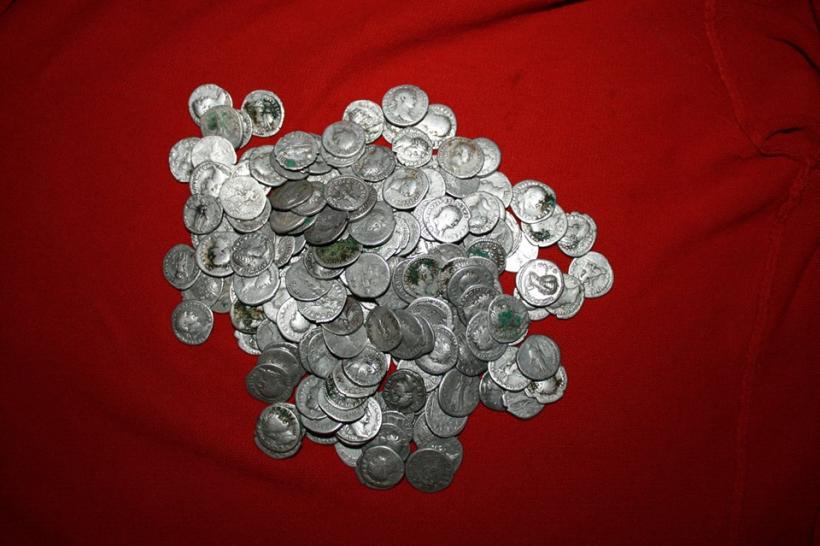 900 de monede din Tezaurul de la Borza, date dispărute după aproape 20 de ani