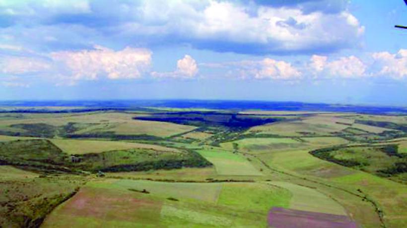 Afacerea Nana, tot mai încurcată pentru fiica fostului preşedinte 18526607