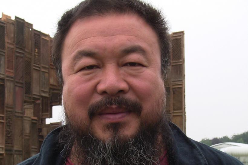 Artistul Ai Weiwei îşi închide expoziţia de la Copenhaga în semn de protest faţă de o lege care permite confiscarea averilor imigranţilor