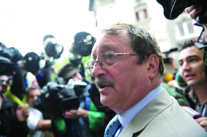 Procesul Ceaușescu, începutul strâmb al „noii Justiții” 18527192