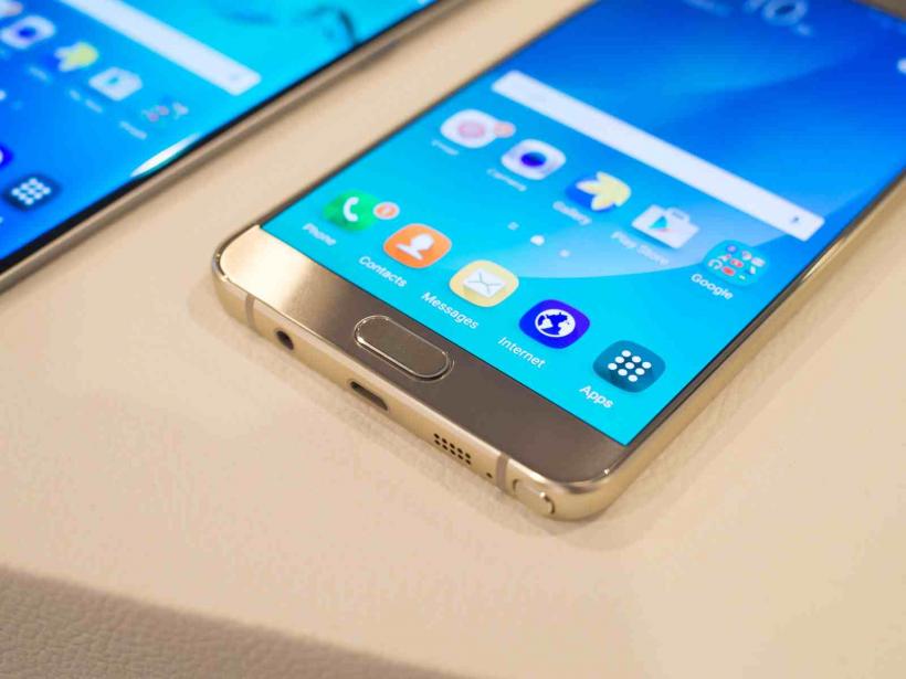 Samsung îţi oferă gratuit un Note 5! Care sunt condiţiile