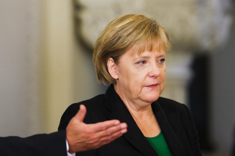 Merkel a căzut dramatic în sondaje