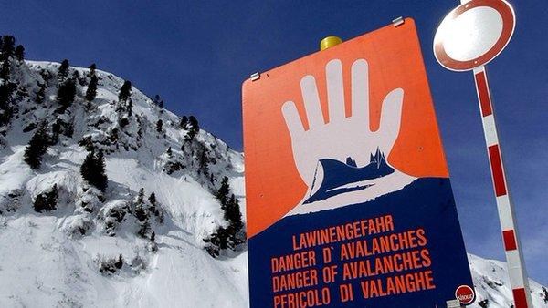 5 oameni au murit într-o avalanşă din landul Tirol, Austria