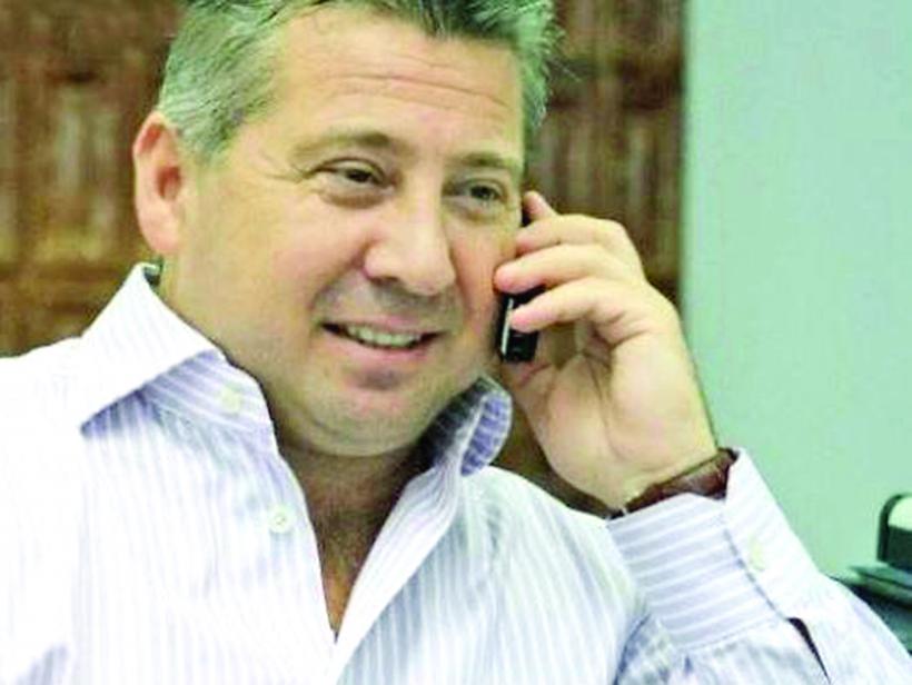 Ce afaceri dansante face colaboratorul lui Traian Băsescu 18528327