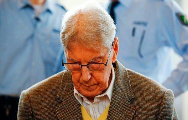 Germania: A început procesul lui Reinhold Hanning, fost gardian la Auschwitz, în vârstă de 94 de ani 