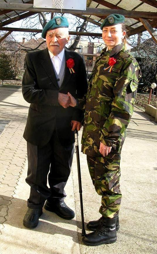 Locotenent la 103 ani. Un erou al celui de-al doilea razboi mondial a fost sarbatorit recent 18528542