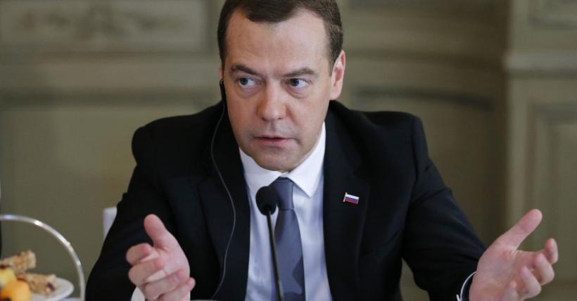 Medvedev revine asupra declaraţiilor sale legate de un &quot;nou război rece&quot; 