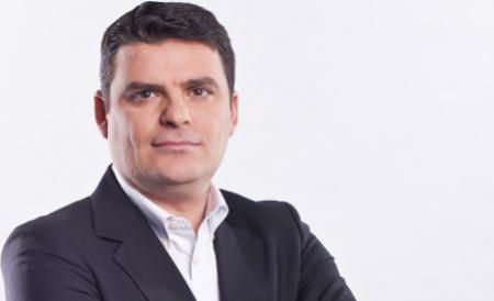 Radu Tudor, pe blog: Nu vom renunța. Antena 3 e aici! Pentru transportul echipamentelor e nevoie de un an de zile și de câteva milioane de euro