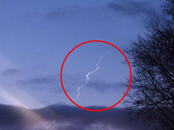 VIDEO - O &quot;minge de foc&quot; misterioasă a brăzdat cerul Franţei