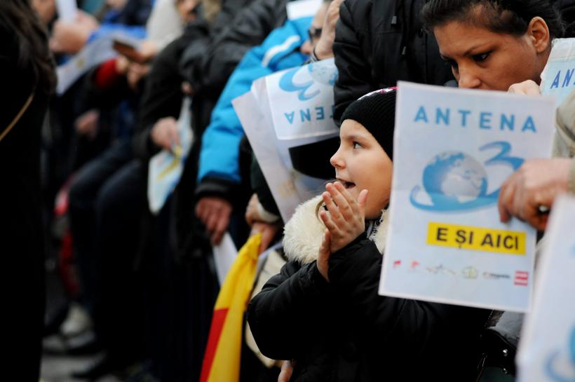 GALERIE FOTO. Cum a fost întâlnirea jurnaliștilor Intact cu telespectatorii 18529300