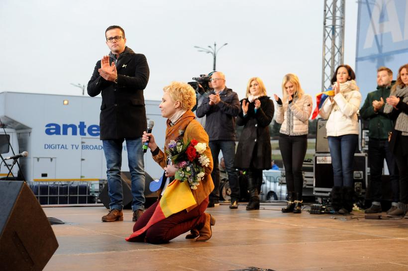 GALERIE FOTO. Cum a fost întâlnirea jurnaliștilor Intact cu telespectatorii 18529320