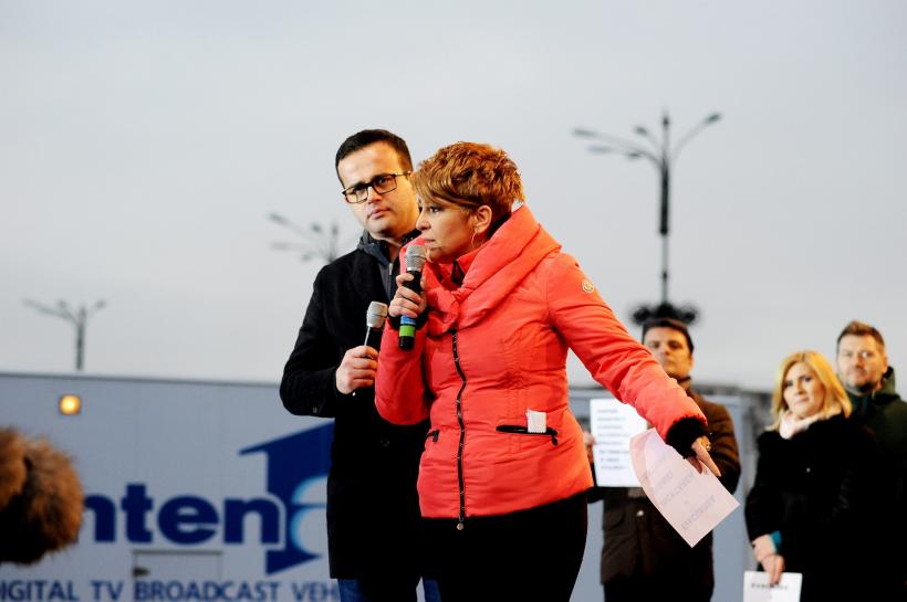 GALERIE FOTO. Cum a fost întâlnirea jurnaliștilor Intact cu telespectatorii 18529328