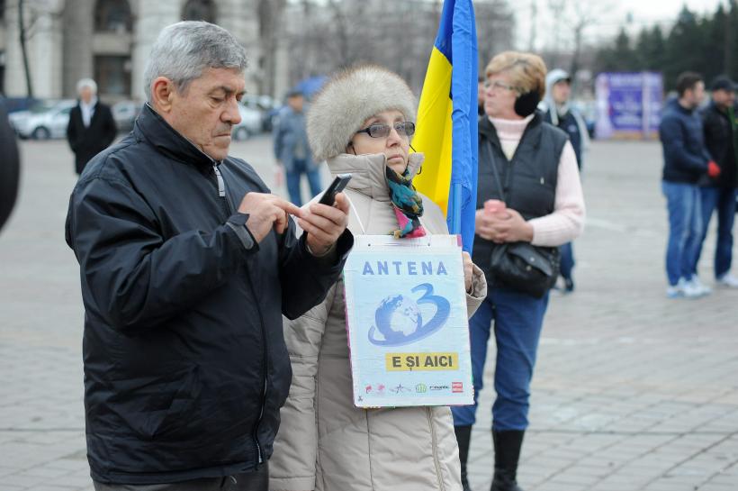 GALERIE FOTO. Cum a fost întâlnirea jurnaliștilor Intact cu telespectatorii 18529331