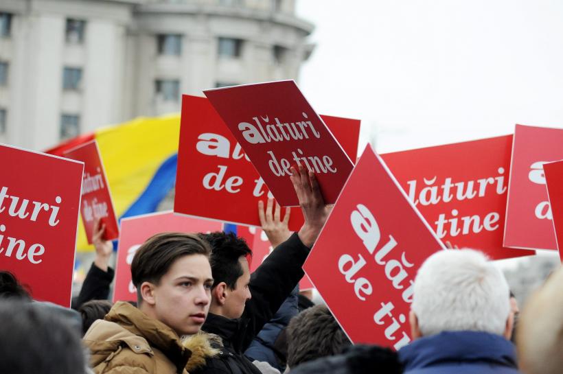 GALERIE FOTO. Cum a fost întâlnirea jurnaliștilor Intact cu telespectatorii 18529333