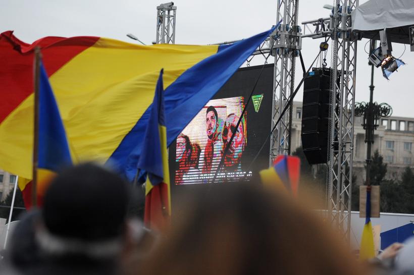 GALERIE FOTO. Cum a fost întâlnirea jurnaliștilor Intact cu telespectatorii 18529334