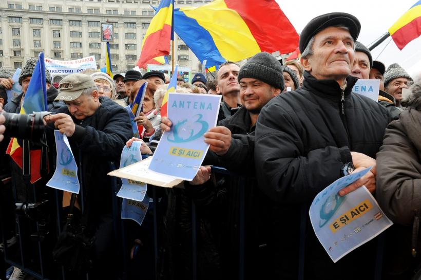 GALERIE FOTO. Cum a fost întâlnirea jurnaliștilor Intact cu telespectatorii 18529339