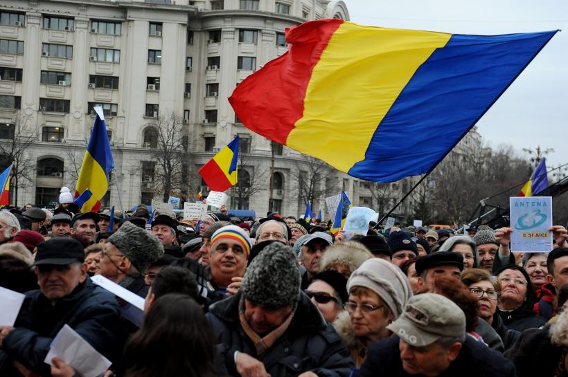 GALERIE FOTO. Cum a fost întâlnirea jurnaliștilor Intact cu telespectatorii 18529347