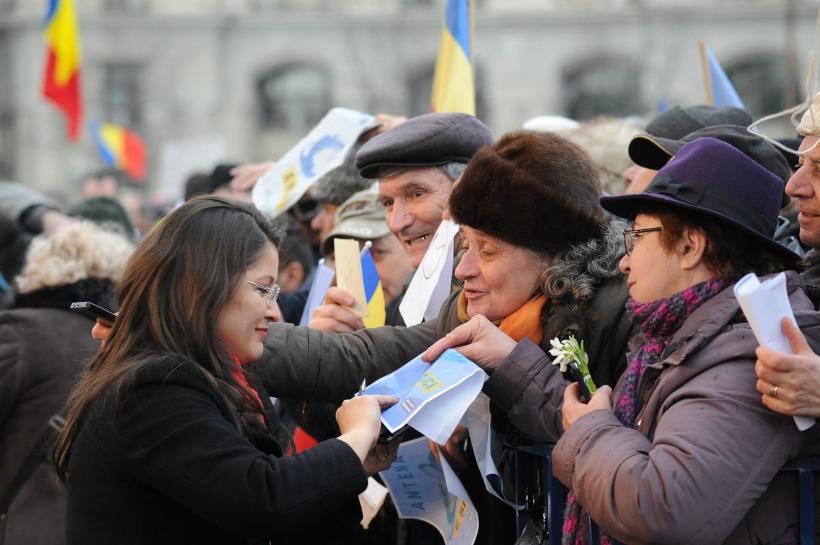 GALERIE FOTO. Cum a fost întâlnirea jurnaliștilor Intact cu telespectatorii 18529361