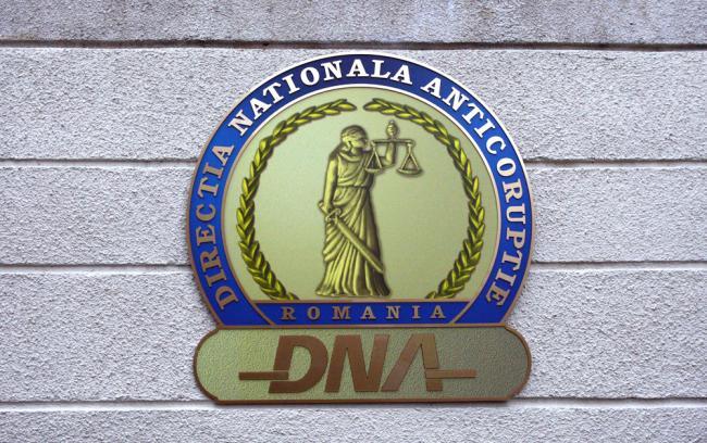 O parte din CJ Vâlcea, urmărită penal de DNA